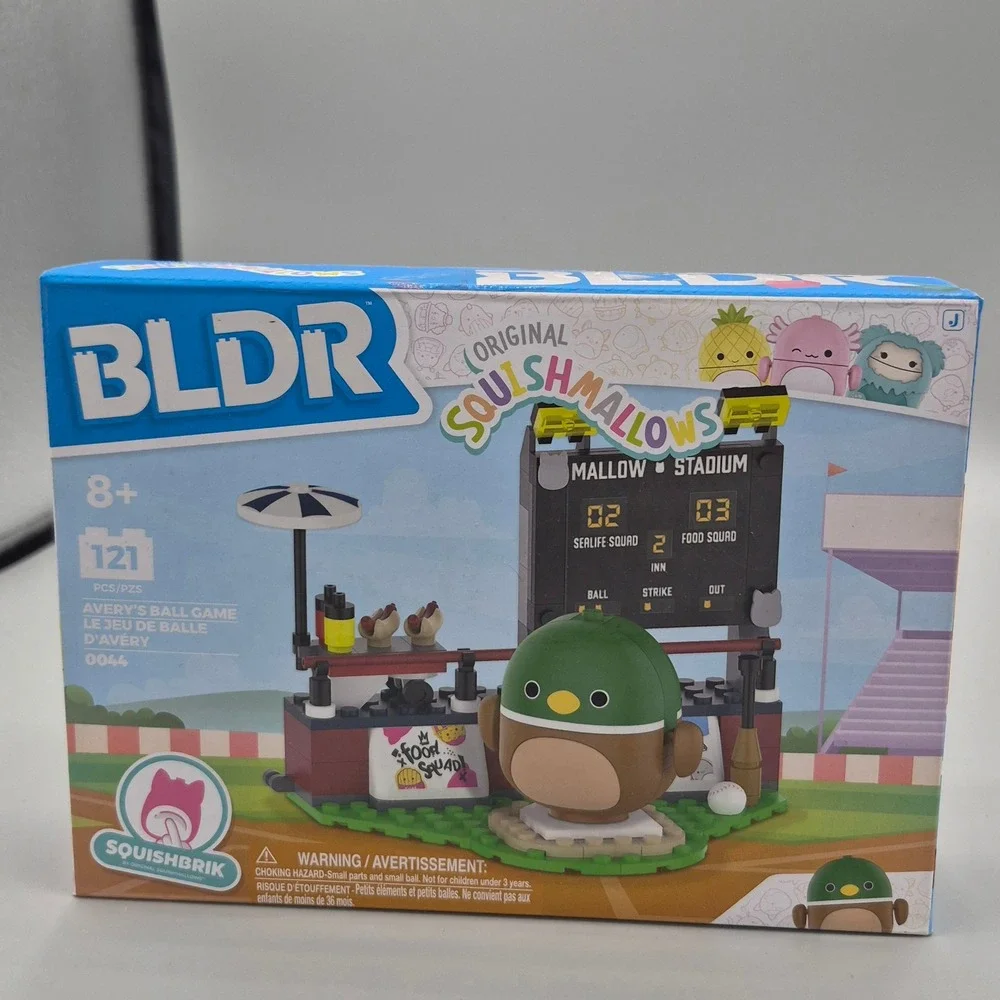 BLDR Squishmallows Avery's Ball Game Building Set 0044 Mallow Stadium NEW